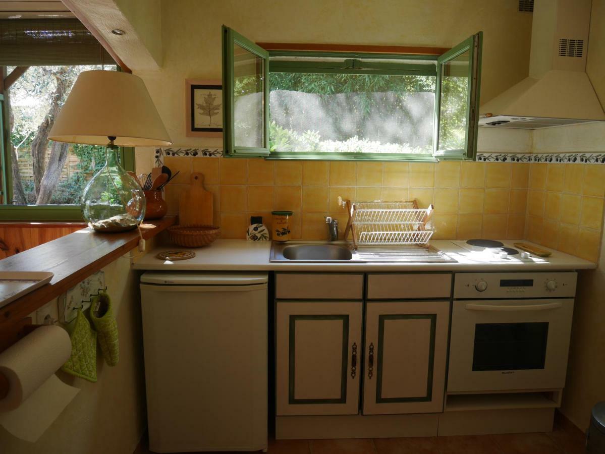 Domaine Du Lac De La Vallee La Roquette-sur-Siagne ภายนอก รูปภาพ